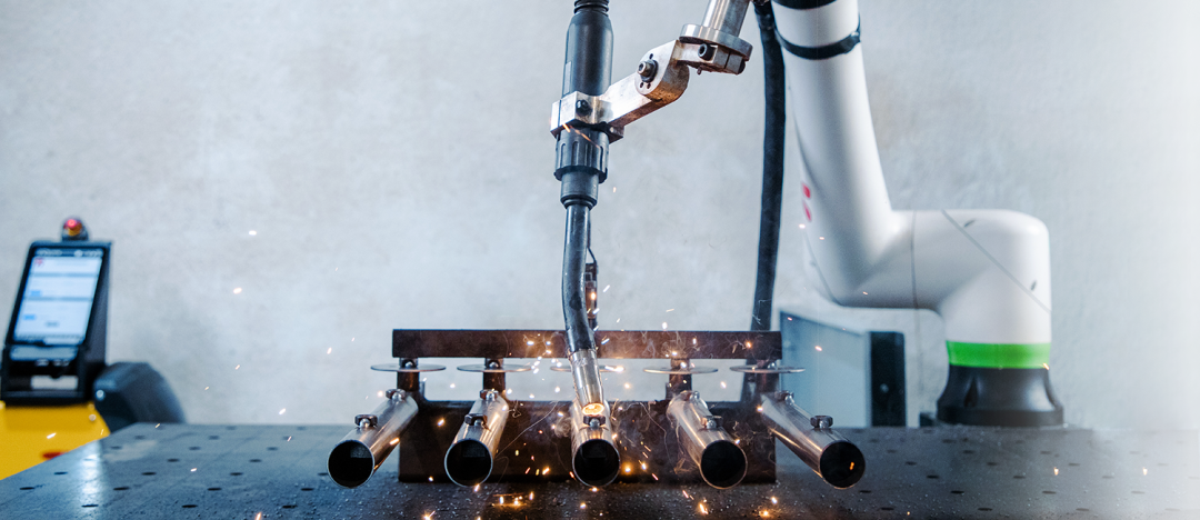 效率UP UP | FANUC協作機器人CRX系列助力柔性化智能焊接